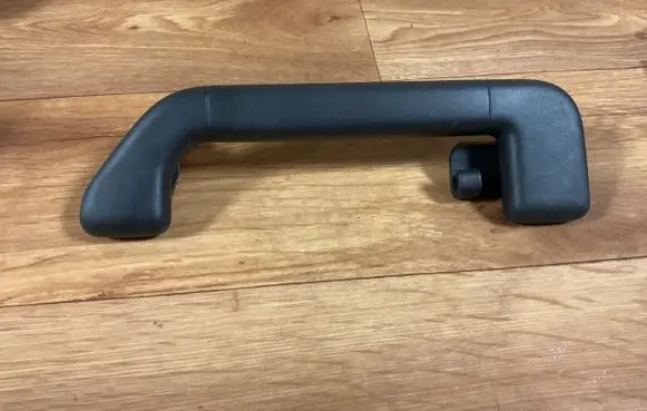 Volkswagen Touareg II Rear interior roof grab handle 7P0857643B