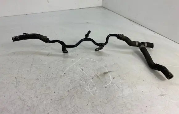 Volkswagen Polo V 6R Engine coolant pipe/hose 04B121070 04B121086A