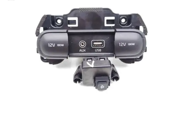 KIA Sportage USB socket connector 84683F1100