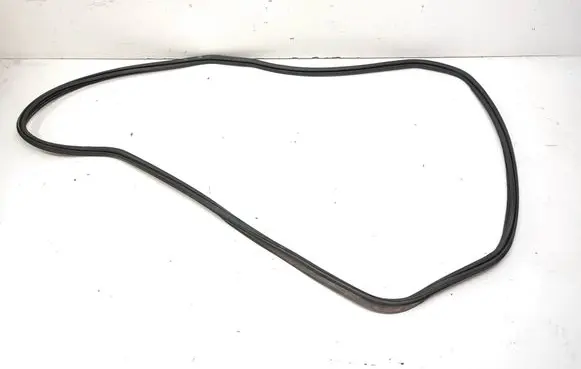 BMW X6 E71 Trunk rubber seal (body) 