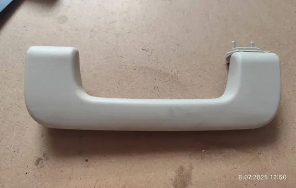 Audi A6 S6 C6 4F Front interior roof grab handle 8P0857607M