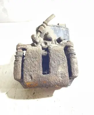 Volvo V70 Rear brake caliper 32332594E
