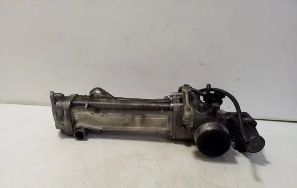 Volvo XC60 EGR valve cooler 31422235