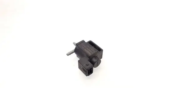 Volvo V60 Turbo solenoid valve 31339879 70051502 157322