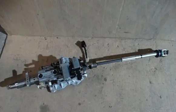 Porsche Panamera (970) Steering wheel axle