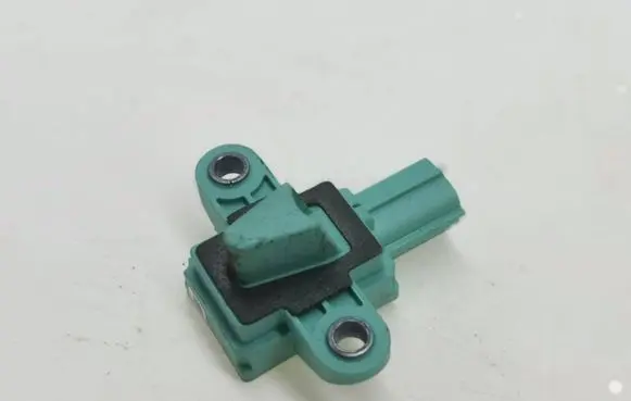 Audi A5 8T 8F Airbag deployment crash/impact sensor 8K0955557C