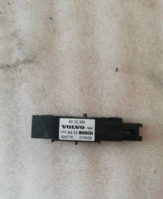 Volvo S60 Airbag deployment crash/impact sensor 8622365 004776 070503