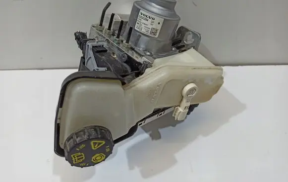 Volvo XC60 ABS Pump