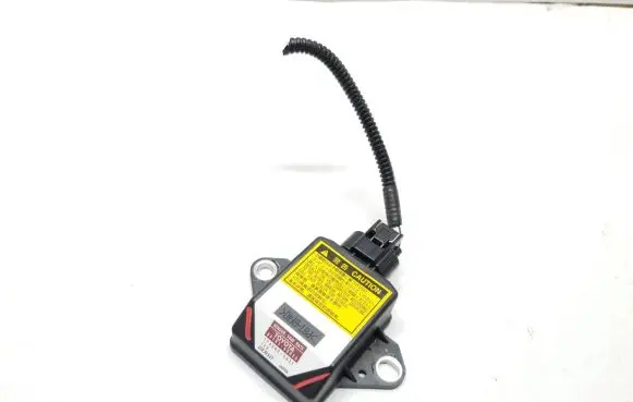 Lexus IS 220D-250-350 ESP acceleration yaw rate sensor 89183-60020