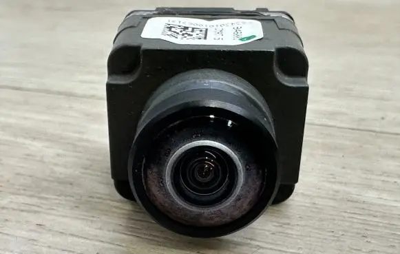 Audi A8 S8 D4 4H Front bumper camera 7P6980551B 7P6980551C