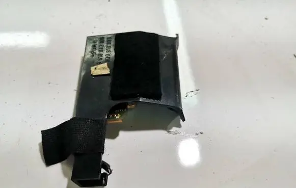 Audi A6 S6 C5 4B Sensor 8D919893 7612001301