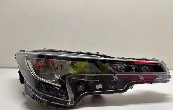 Toyota Corolla E210 E21 Headlight/headlamp 8111002s60