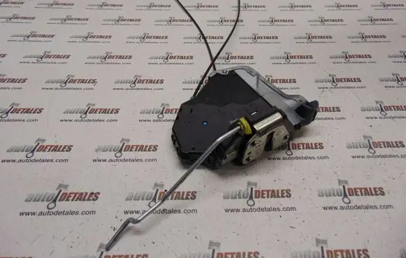 Toyota RAV 4 (XA30) Front door lock