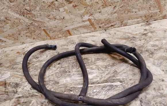 Mercedes-Benz S W220 Headlight washer hose/pipe 