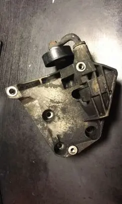 BMW 3 E46 Generator/alternator bracket 7786708