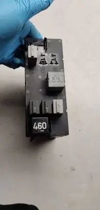 Volkswagen Cross Touran I Fuse module 1k0937049S