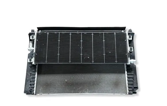 Mini Cooper F57 Coolant radiator 8486441 8486442 17118486441