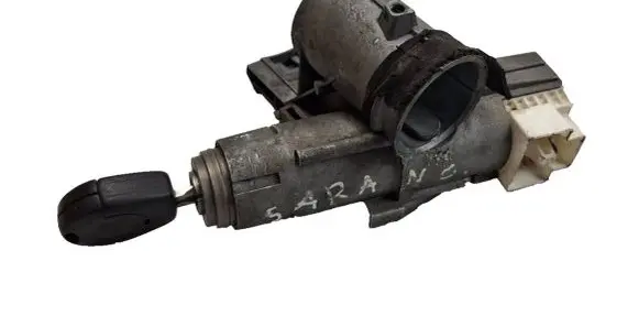 Volkswagen Sharan Ignition lock P012106
