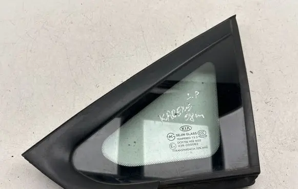 KIA Carens II Front triangle window/glass DOT736AS2M32 43R000083
