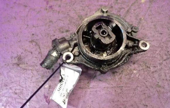 BMW X3 E83 Vacuum pump
