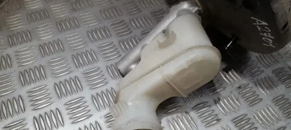 Honda Accord Master brake cylinder 0610GH6613