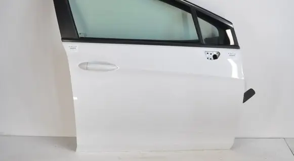 Opel Astra K Front door