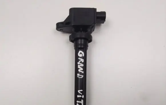Suzuki Grand Vitara II High voltage ignition coil 3340065J0