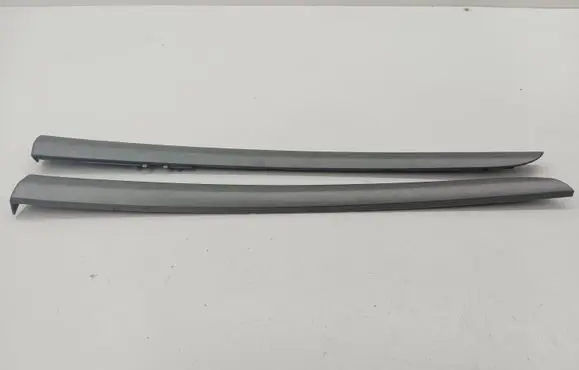 Toyota Avensis T250 Rear door card trim 67721 8561
