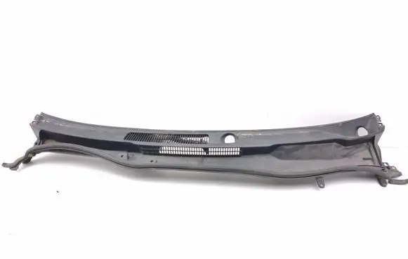 Lexus IS 220D-250-350 Wiper trim 5570853060
