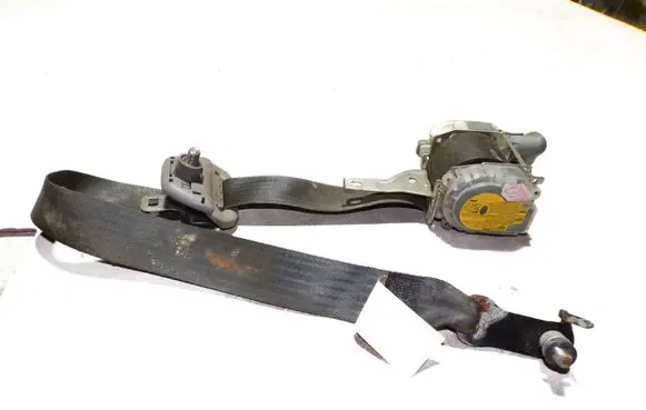 Subaru Forester SG Front seatbelt 7M7820P 0434187