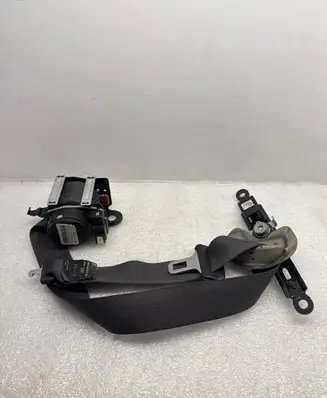 Cadillac STS Seville Front seatbelt 25770131 1GA0274655