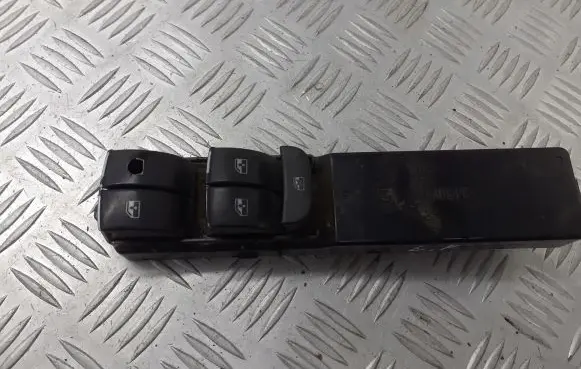 Saab 9-3 Ver1 Front door window switch trim 12803055
