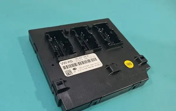 Skoda Yeti (5L) Central body control module 1K0937086M IMPRK1577327