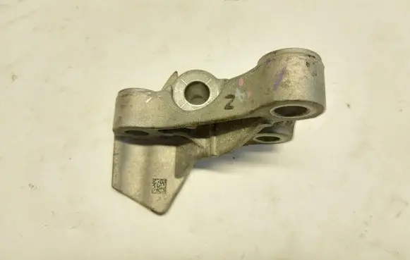 BMW iX Engine mounting bracket 9485642JLK01