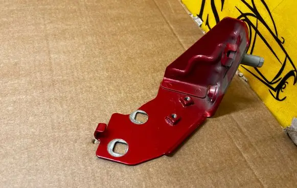 Renault Clio IV Fender mounting bracket 641819714R
