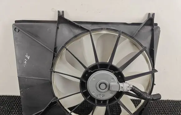 Suzuki Swift II Electric radiator cooling fan 
