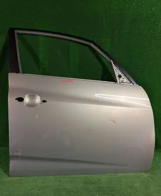 KIA Venga Front door