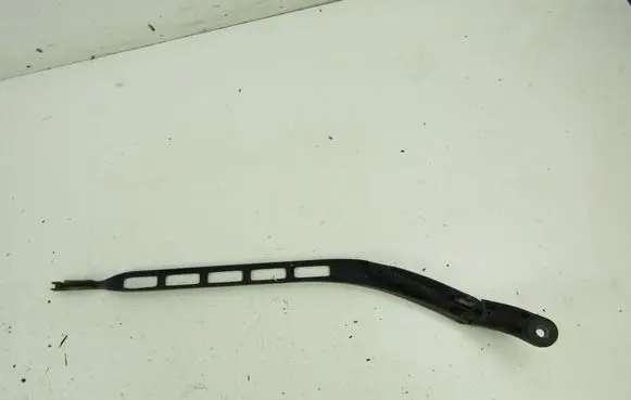 Seat Altea XL Front wiper blade arm 
