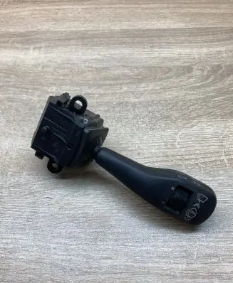 BMW 3 E46 Wiper control stalk 8363669 01204020