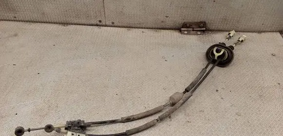 Citroen C3 Gear shift cable linkage 