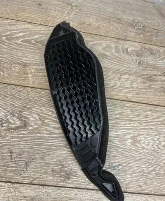 Lexus RX 330 - 350 - 400H Fender grill 5259348010 NL2250