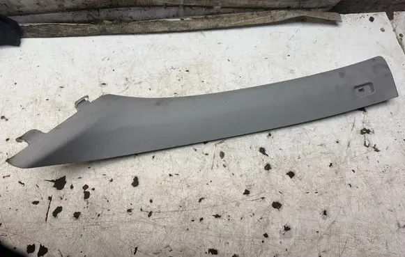 BMW 3 E90 E91 (A) pillar trim 52107010