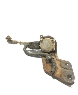 Toyota Land Cruiser (J120) Rear air suspension level height sensor 8282112430