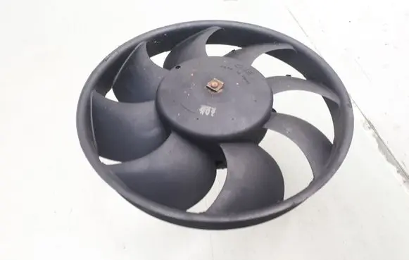 Fiat Marea Electric radiator cooling fan 9010654 81251820