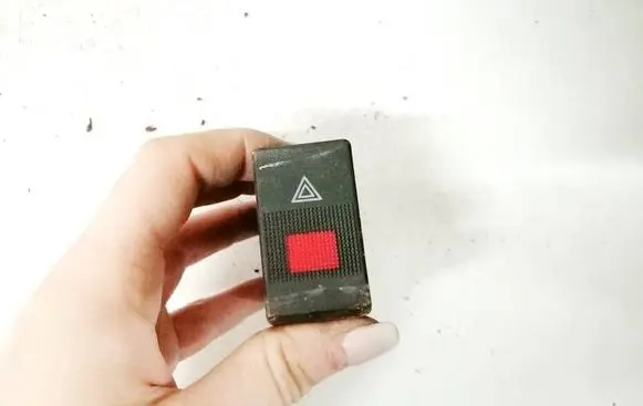 Audi A6 S6 C4 4A Hazard light switch 4a0941509a