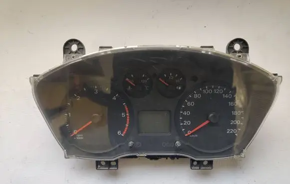 Ford Transit Speedometer (instrument cluster) 21678068