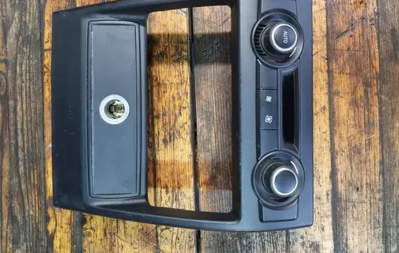 BMW X5 E70 Climate control unit 64119166317 6880369 916631701A