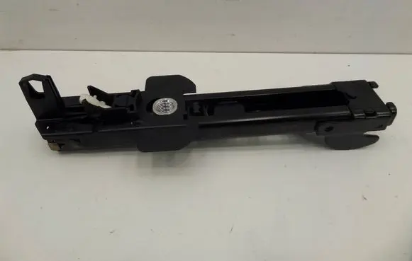 Audi A3 S3 8P Seat belt adjustment rail 8E0857833F 3705331 92117000001