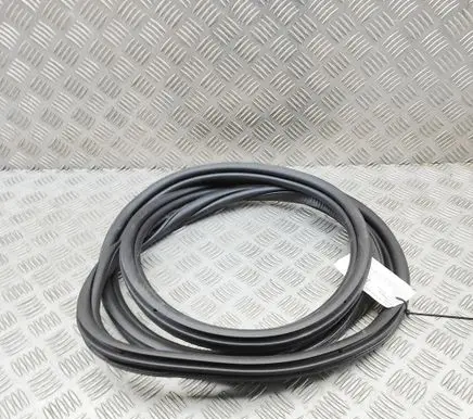 BMW XM Rubber seal front coupe door 9451279