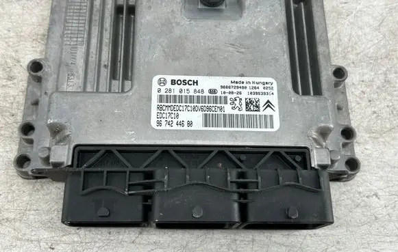 Citroen DS3 Engine control unit/module 9666729480 9674244680 0281015848